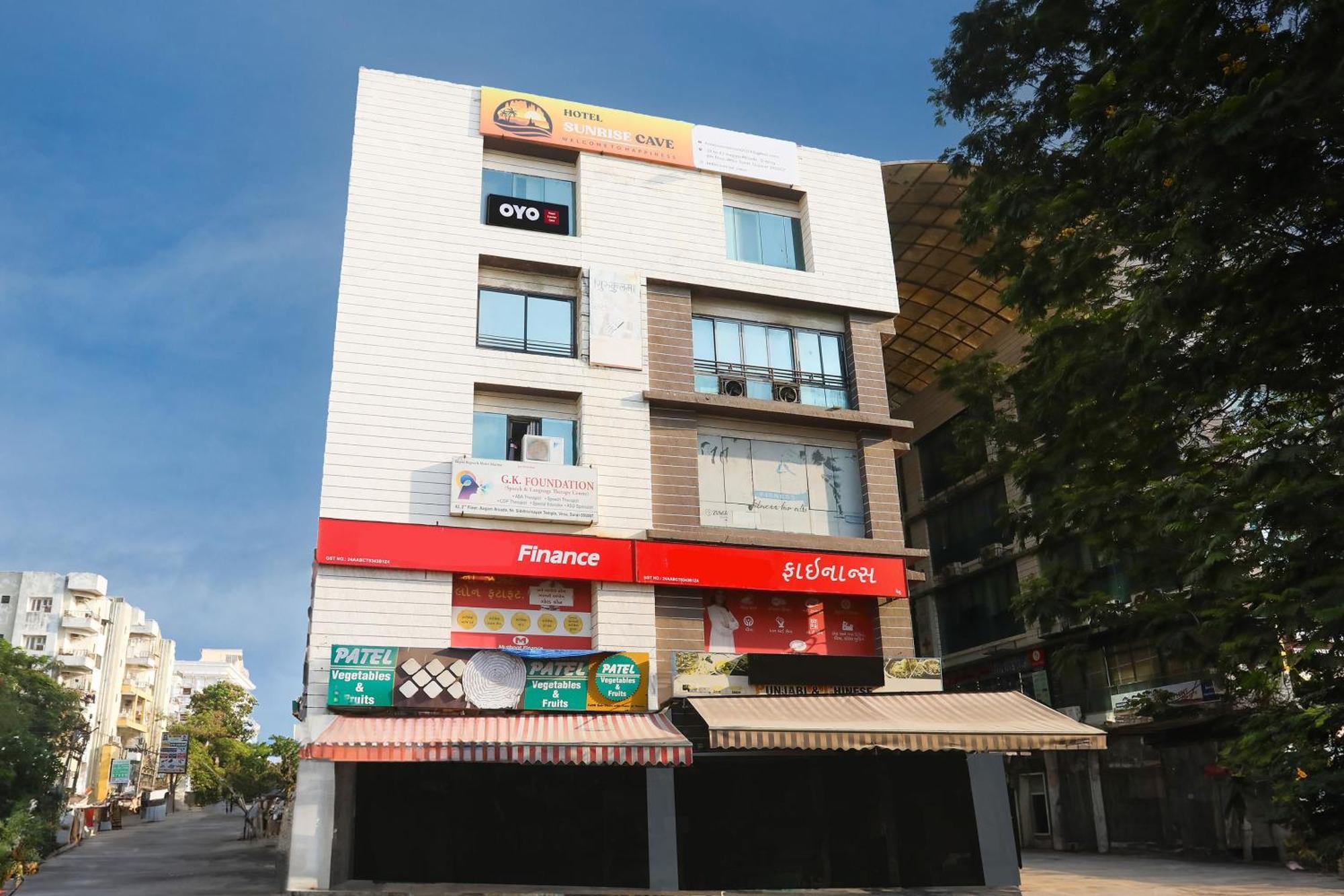 Hotel O Sunrise Cave Bhatha 外观 照片